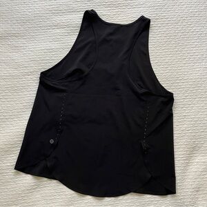 Lululemon Lightweight Stretch Running Tank Top size 8